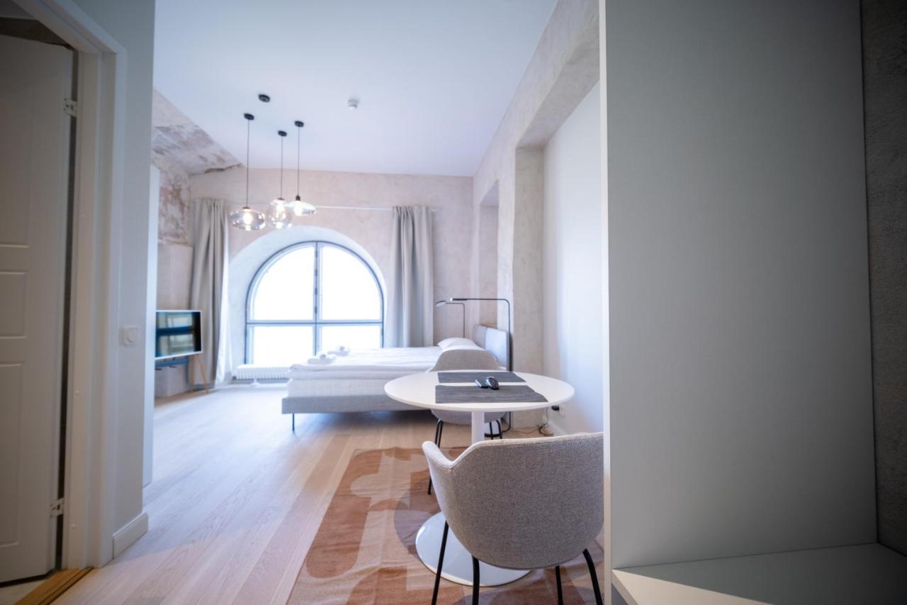 Baltic Accommodation - Urban Studio Apartment Талин Екстериор снимка