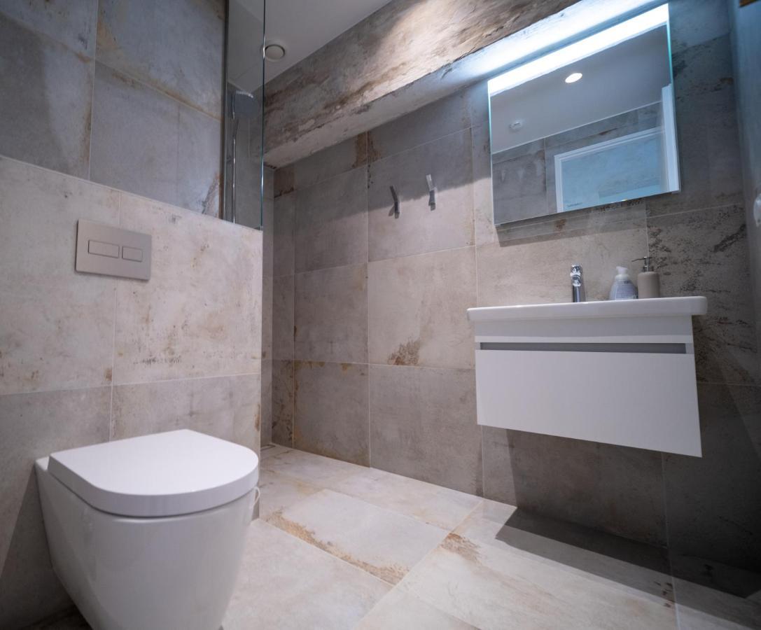 Baltic Accommodation - Urban Studio Apartment Талин Екстериор снимка
